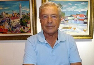 Ressam Özyükseler'den 12'nci sergi