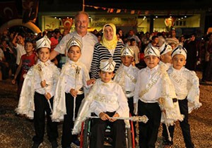 Aksu'da sünnet şöleni