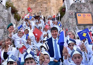 Büyükşehir, Kosova'da 100 yetim çocuğu sünnet ettirdi