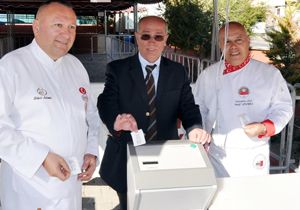 Alanya'da kurban kesimi sıramatikle