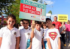 Sağlık için yürüdüler