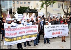 Sağlık çalışanları nöbet sistemini protesto etti