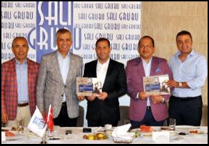 İş adamları başarılarını Salı Grubu'na anlattı