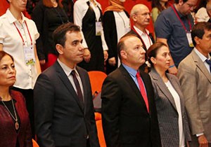 Çocuk sempozyumu başladı