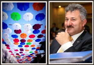 AKP sözcüsü şemsiyelere taktı