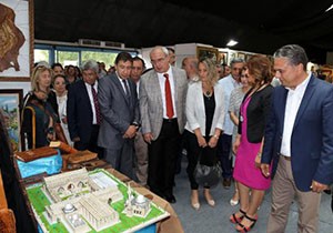 Cam Piramit'te 15 bin eserlik sergi