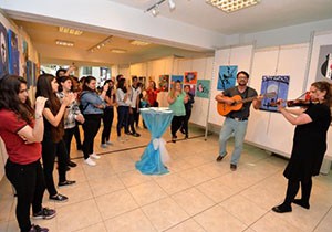 Liselilerin sergisi Muratpaşa'da