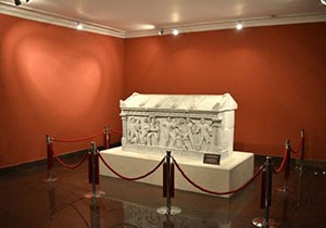 Herakles Lahiti, strafor kopyasının yerinde sergilenecek