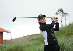 Serikli golfçüler birinci oldu