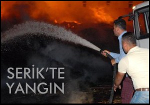Serik'te kargı deposunda yangın
