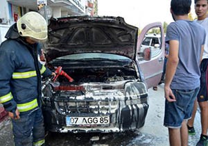 Seyir halinde aracın motoru yandı