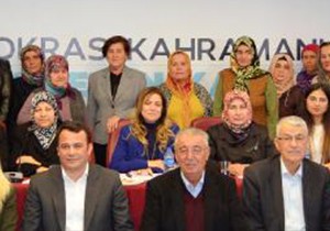 Ak Parti Kaş ta kadın kolları seçimi