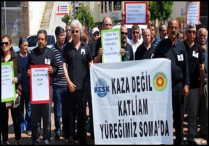 Soma için Öğretmenlerden saygı duruşu