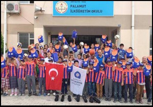 Öğrencilere spor malzemesi