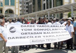 Antalya 78'liler 12 eylül için suç duyurusu yaptı