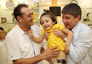 Özge'den Başkan Türel'e teşekkür ziyareti