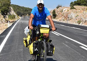 Bisikletle Türkiye turuna çıktı