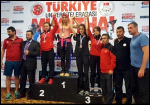 Şampiyon Sümeyye, Antalya'nın gururu