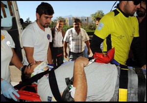 Tamir için çıktığı direkten düştü
