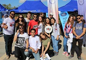 AÜ'de Tanıtım Günlerine yoğun ilgi