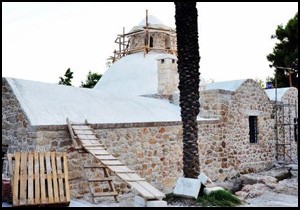 Tarihi bina aslına dönüyor