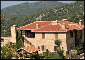 Karabibik'in taş evleri turizme açıldı
