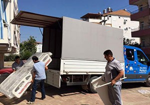Büyükşehir'in yardım eli Manavgat'a uzandı