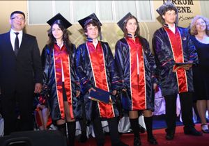 İlk mezunlarıyla birincilik aldı