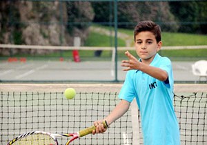 Antalyalı Federer zirvede yer aldı