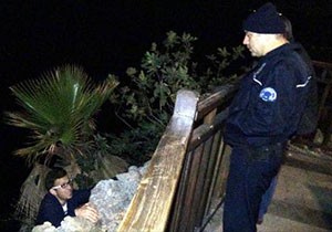 Ters kelepçe oldu mu şimdi?