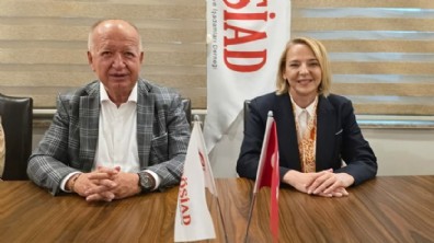Hatice Öz, DÖSİAD üyelerine projelerini anlattı