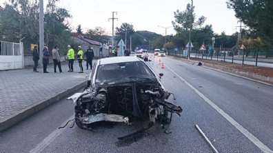 2 otomobil çarpıştı: 1 yaralı