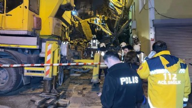 5 katlı metruk bina çöktü; arama çalışmaları tamamlandı