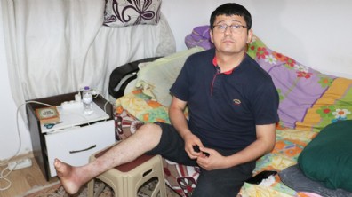 Antalya'da 19 yıldır ayağındaki yaraya çare arıyor