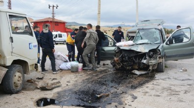 Antalya'da kaza: 1 ölü, 2 yaralı