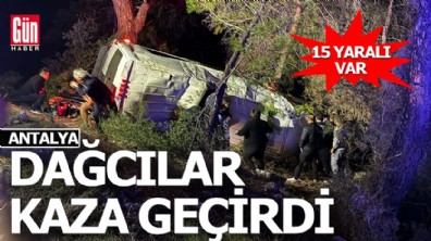 Antalya'da minibüs devrildi; 15 yaralı var