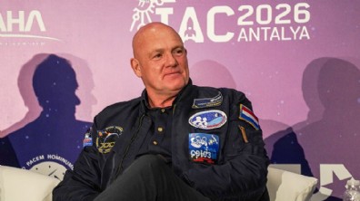 Astronotlar, uzay yolculuğunun risklerini anlattı