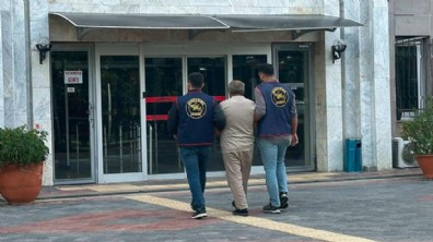 Camideki yardım kutusundan para çalan şüpheli tutuklandı