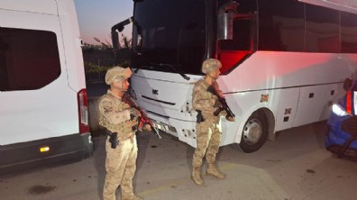 Çukurova Belediyesi'ne yolsuzluk soruşturması: 49 şüpheli adliyede