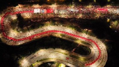 Cumhuriyet'in 103. yıl dönümü fener alayı ve konserle kutlanacak