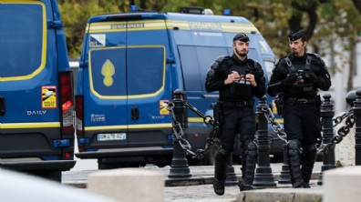 Fransa'da gösterilerde 135 gözaltı