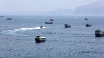 İran: Hürmüz Boğazı’nda bir petrol tankeri mayına çarptı