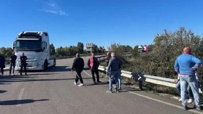 İtalya'da akaryakıt protestoları büyüyor