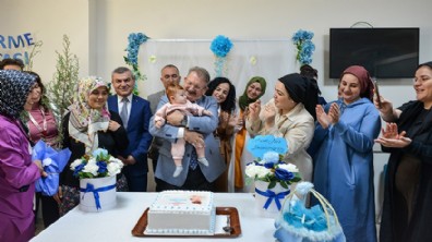 Kepez Devlet'te normal doğum ve emzirme haftası etkinliği
