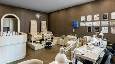 Nailyuba, Ataşehir’de Profesyonel Tırnak Bakımı ve Güzellik Hizmetleri Sunuyor