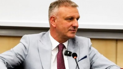 Oktay Saral istifa ettiğini açıkladı