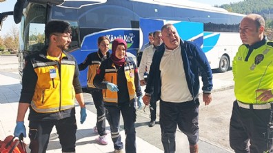 Rahatsızlanan otobüs şoförü hastaneye götürüldü