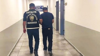 Antalya’da FETÖ bahanesiyle dolandırıcılık! Sahte komiser tutuklandı
