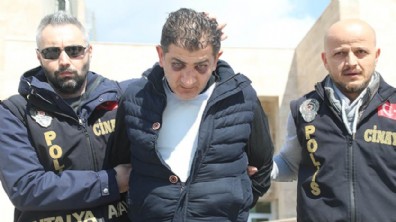 Antalya'da 'siyasi parti broşürü' cinayetinde sanığa 16 yıl hapis