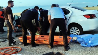 Düğün konvoyunda kaza: 2 ölü, 5 yaralı